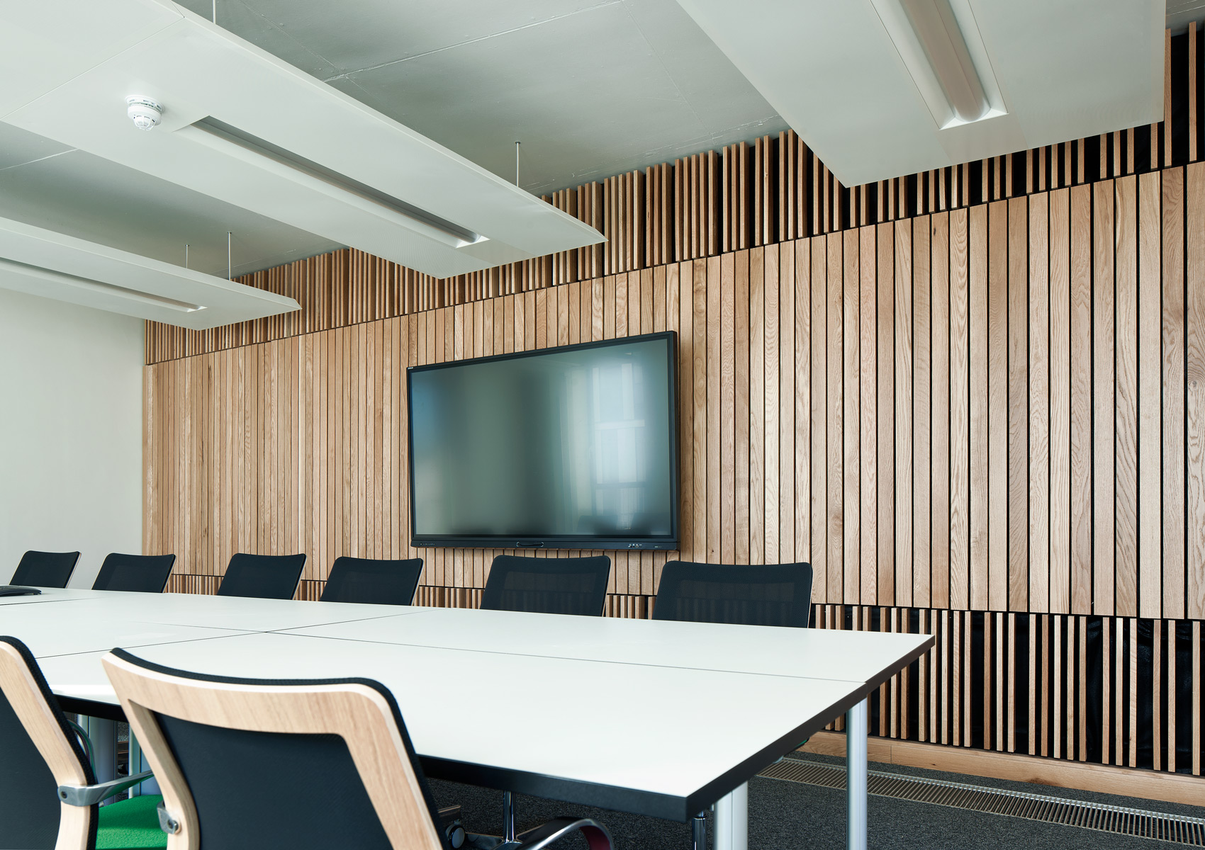 University of Edinburgh | Data Technology Institute - LSA Projects Ltd